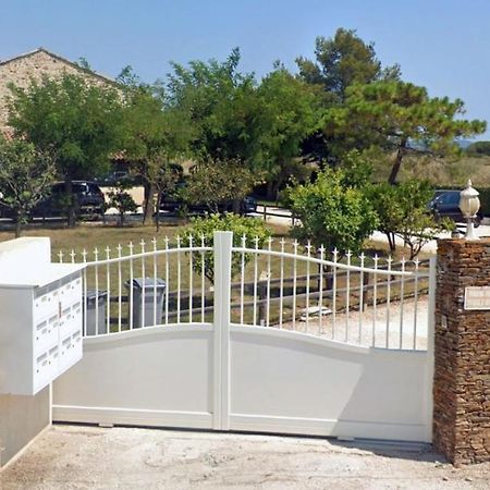 Grand Studio A 5Mns De La Plage Des Salins Єр Екстер'єр фото